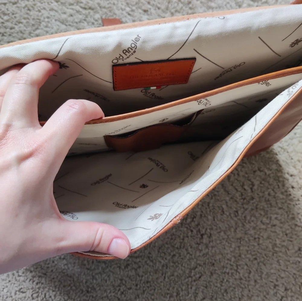 NEW The Old Angler Leather Messenger Bag